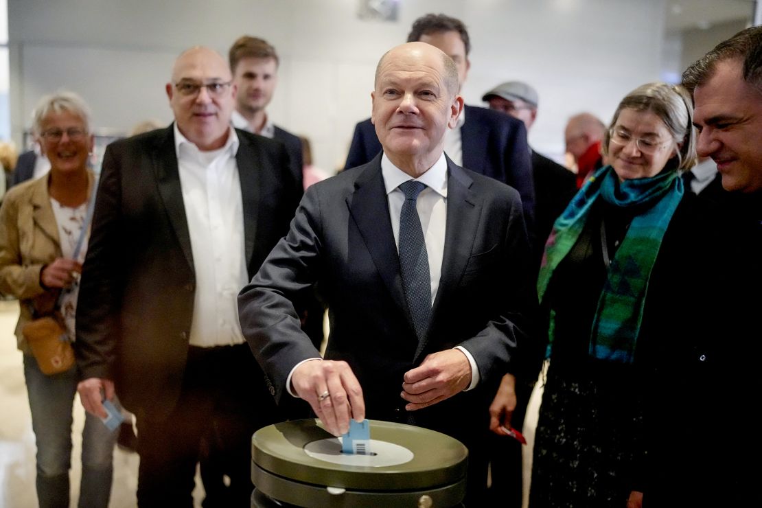 Scholz casts his ballot in a vote of confidence against himself in Berlin, December 16, 2024.