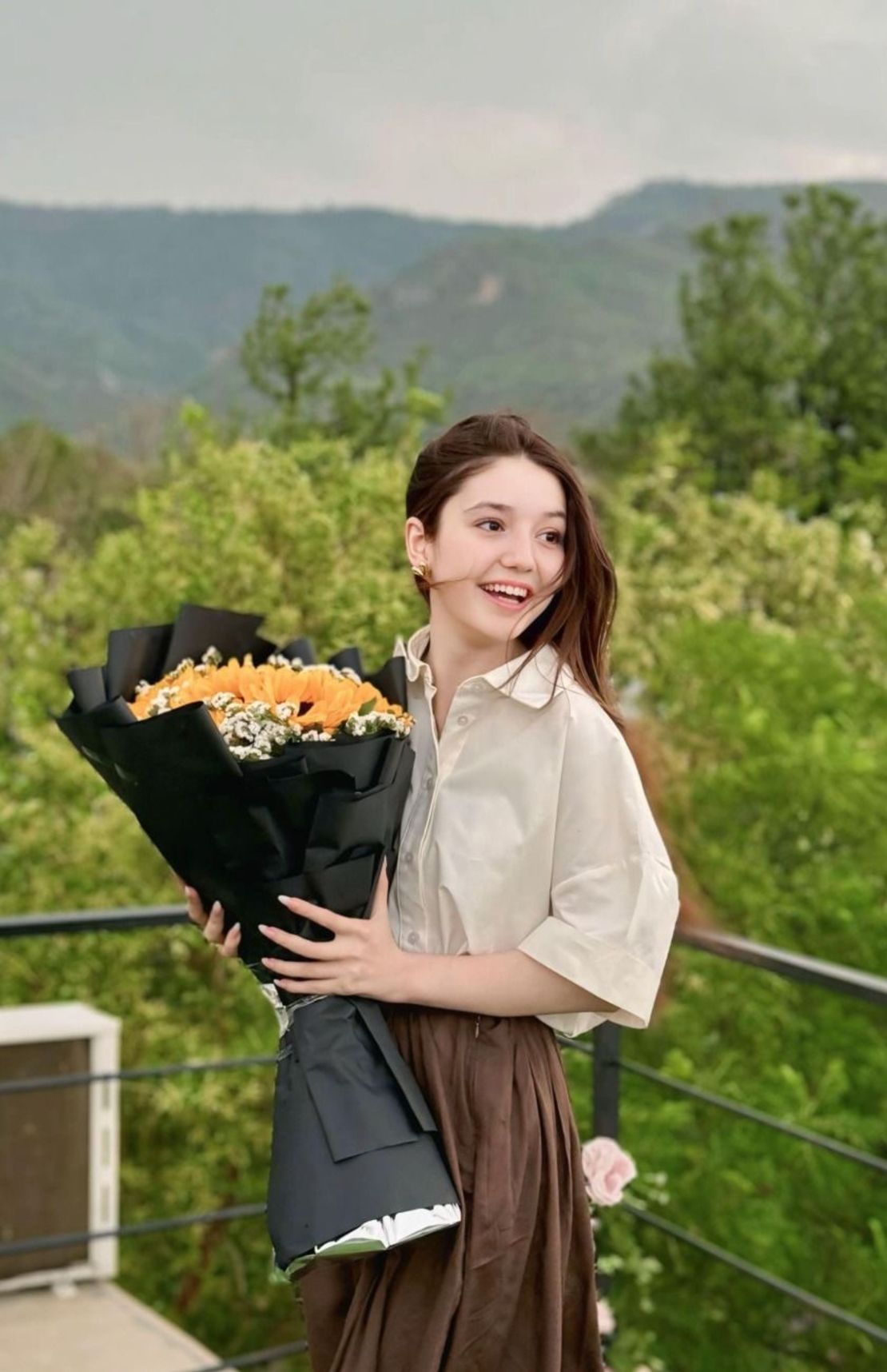 Sana posted regularly on her social media accounts where her content would be familiar to any teenager online.